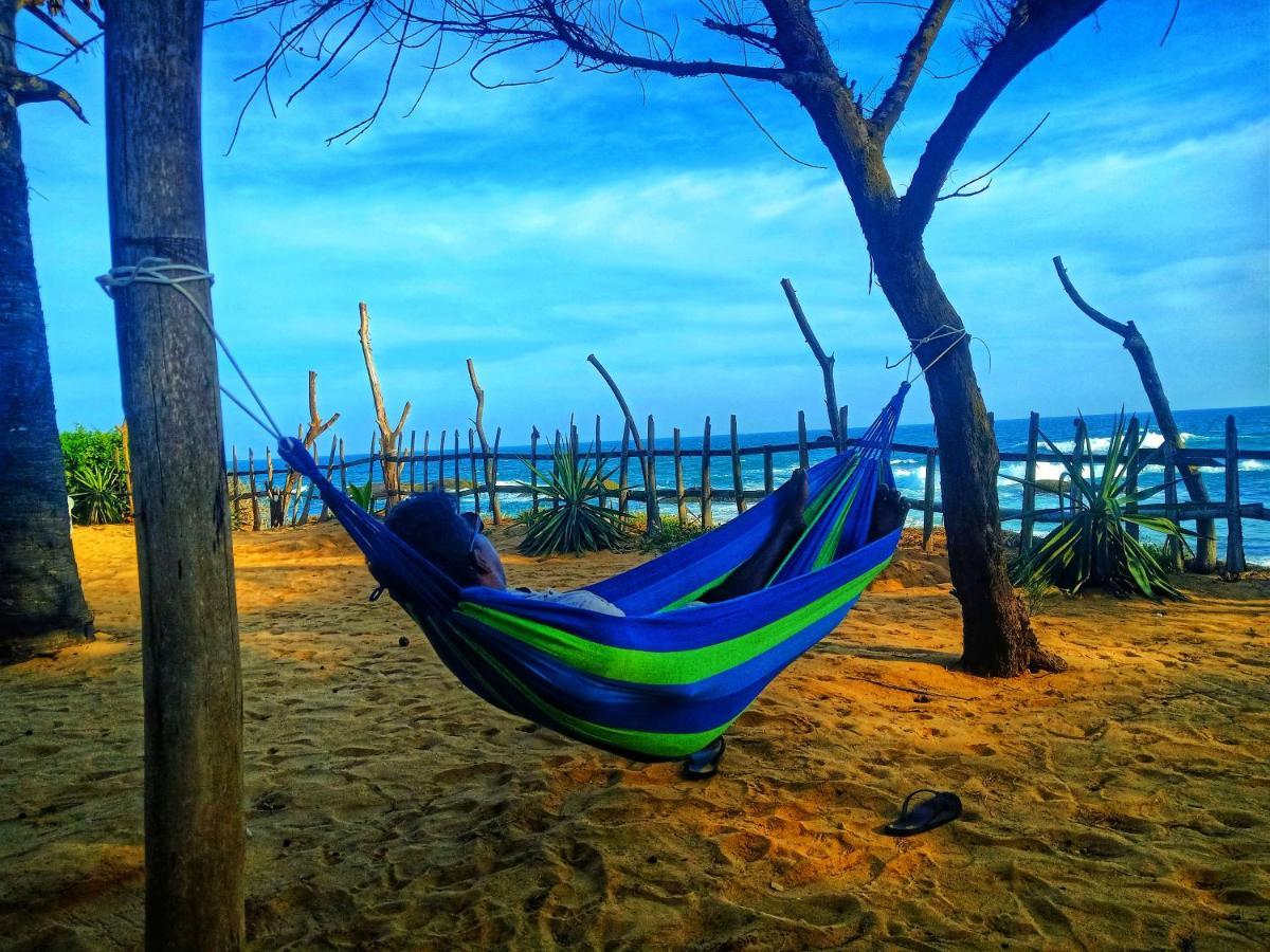 Beach Bungalow Yala Kirinda  Εξωτερικό φωτογραφία