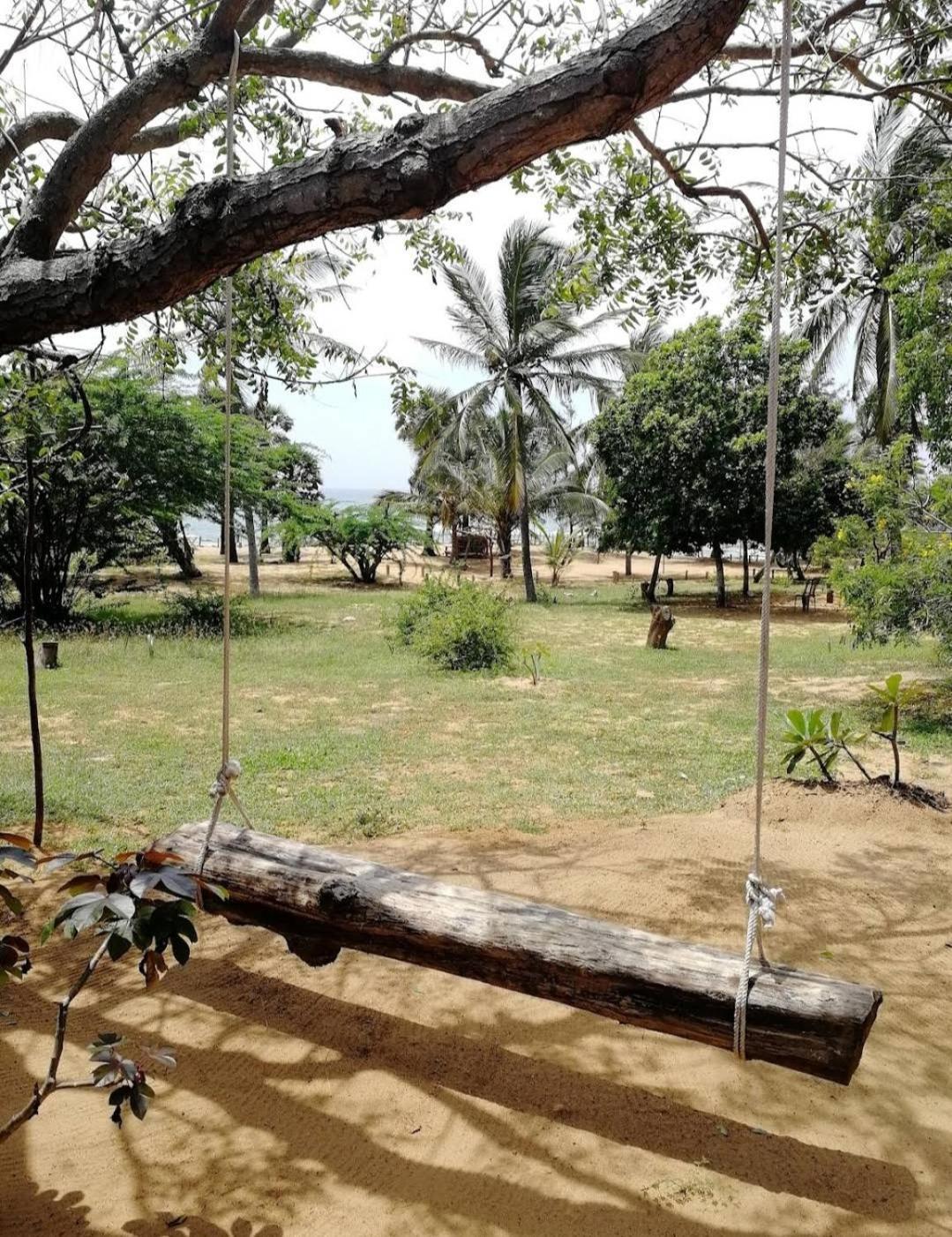 Beach Bungalow Yala Kirinda  Εξωτερικό φωτογραφία